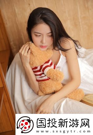 www.桔色成人.com：這家站引發(fā)的道德與法律爭(zhēng)議令人深思！