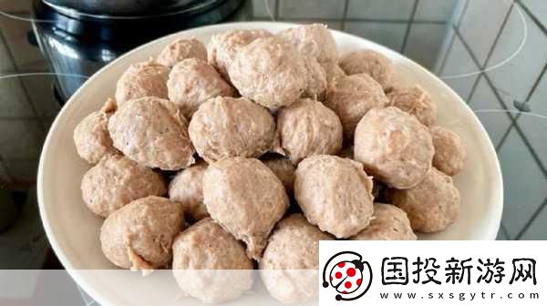 每天都在汆肉中醒來(lái)奶油尖尖：每天在汆肉的香氣中醒來(lái)-感受生活的滋味