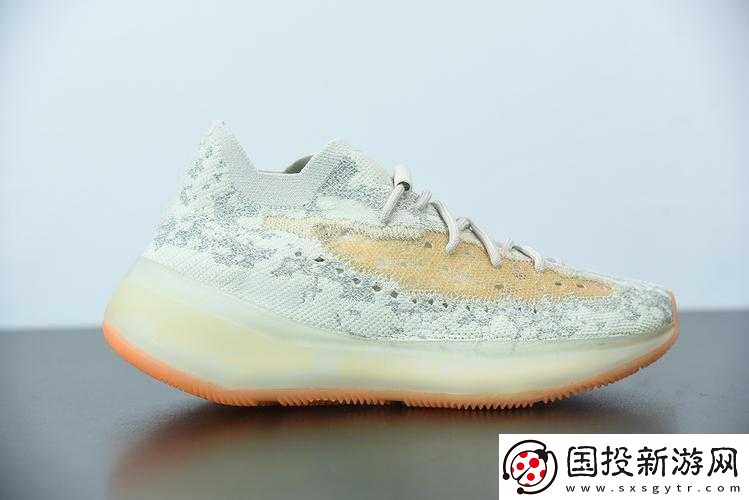 Yeezy-蜜桃滿天星：時(shí)尚新寵魅力無(wú)限
